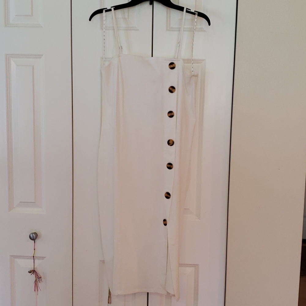 Spaghetti strap white sexy summer dress